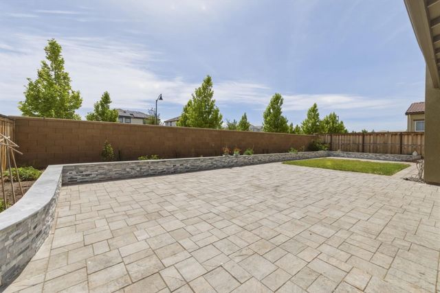 3086 Leeds Lane, Tracy, CA 95377