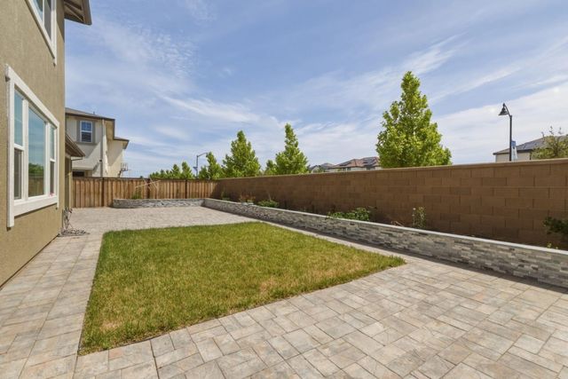 3086 Leeds Lane, Tracy, CA 95377