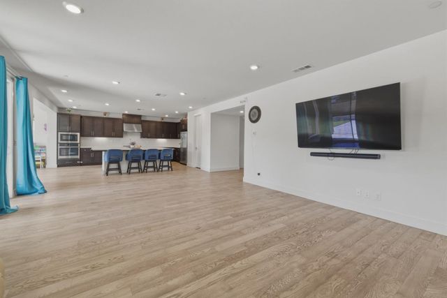 3086 Leeds Lane, Tracy, CA 95377