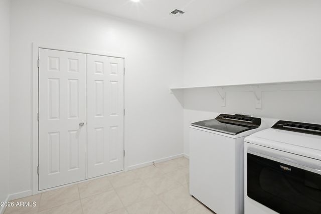 23989 W Carver Drive, Buckeye, AZ 85326