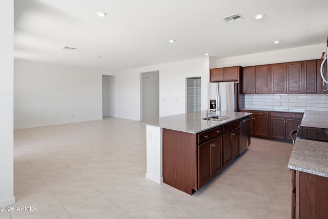 23989 W Carver Drive, Buckeye, AZ 85326