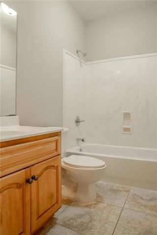 7888 Park Place Drive, Mobile, AL 36609