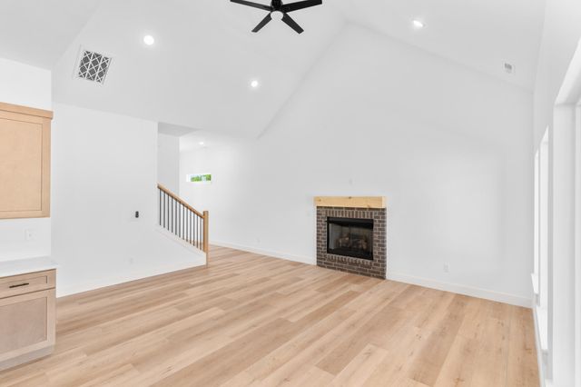 2051 E Will St., Republic, MO 65738