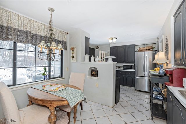 19850 Fairmount Boulevard, Shaker Heights, OH 44118