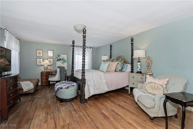 19850 Fairmount Boulevard, Shaker Heights, OH 44118