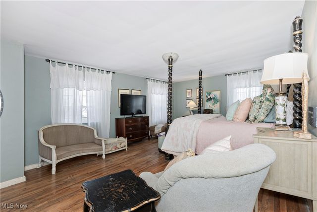 19850 Fairmount Boulevard, Shaker Heights, OH 44118