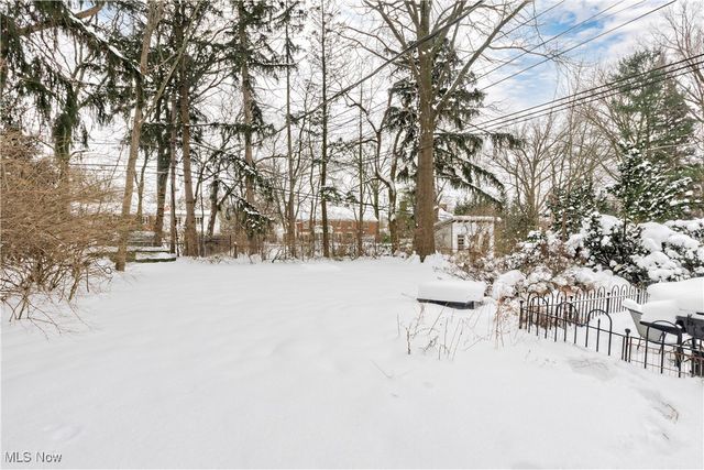 19850 Fairmount Boulevard, Shaker Heights, OH 44118