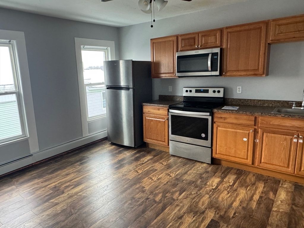 34 Irving St 2, Worcester, MA 01609