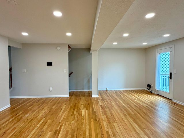 6812 ERICKA AVE, Alexandria, VA 22310