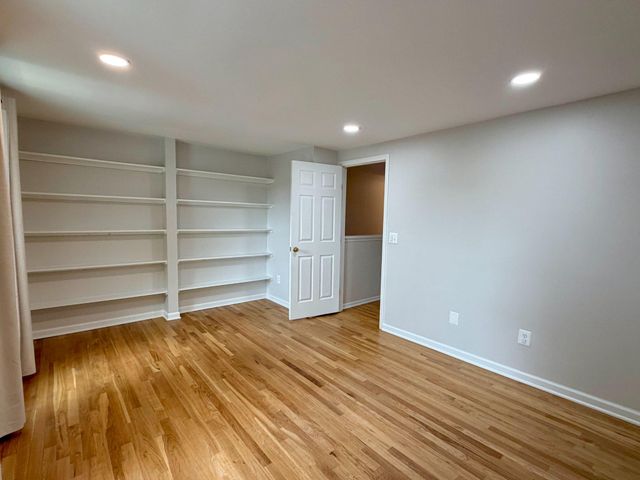 6812 ERICKA AVE, Alexandria, VA 22310