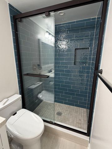6812 ERICKA AVE, Alexandria, VA 22310