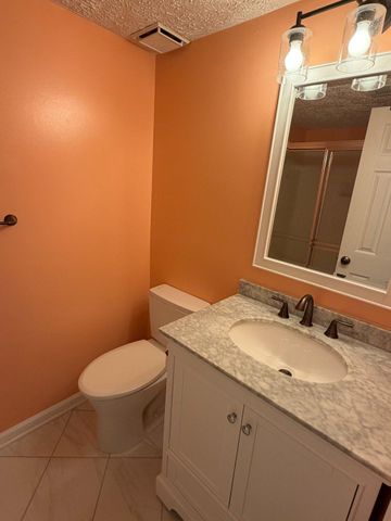 6812 ERICKA AVE, Alexandria, VA 22310