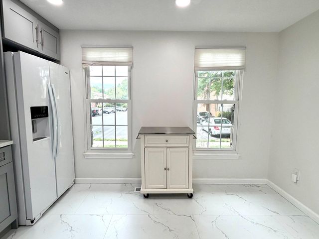 6812 ERICKA AVE, Alexandria, VA 22310