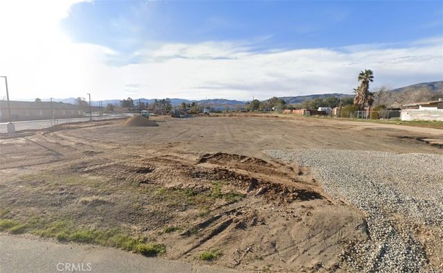 1224 E Avenue Q13, Palmdale, CA 93550