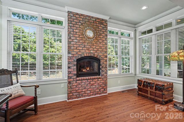 162 Twin Lakes Drive, Statesville, NC 28625