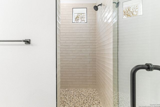 220 Toucan, Spring Branch, TX 78070