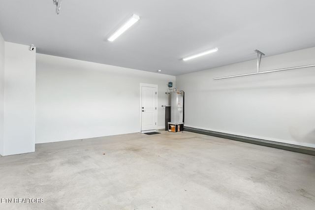 179 Island Circle, Loudon, TN 37774