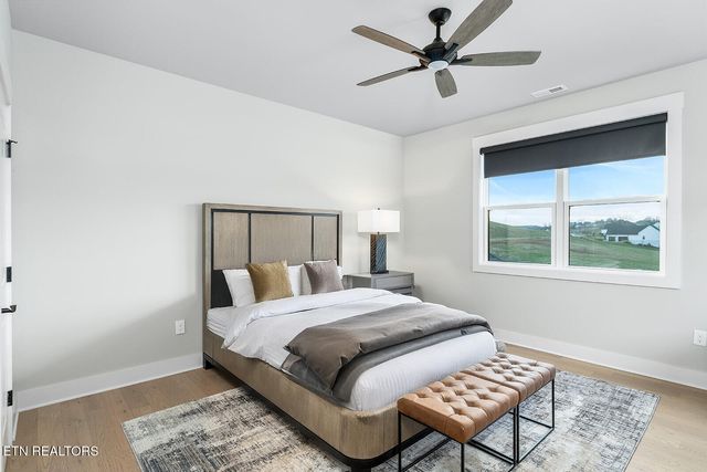 179 Island Circle, Loudon, TN 37774