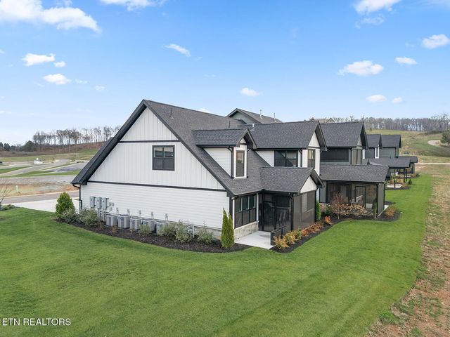 179 Island Circle, Loudon, TN 37774