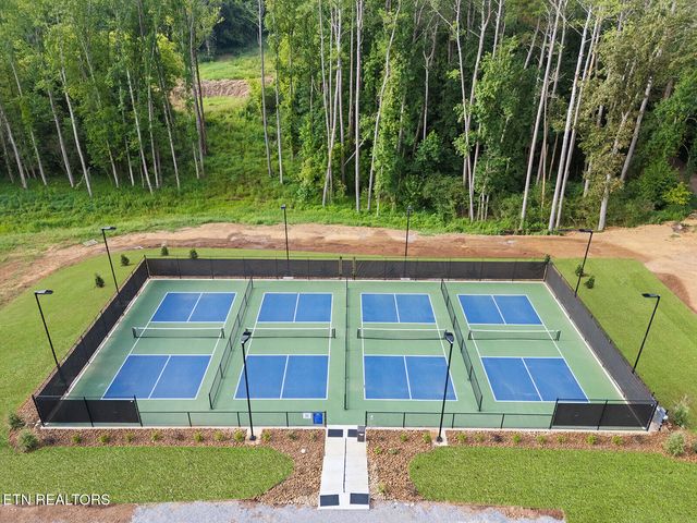 179 Island Circle, Loudon, TN 37774