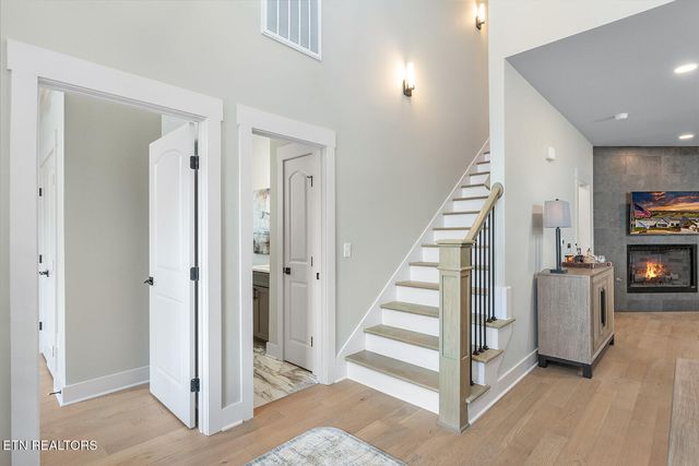 179 Island Circle, Loudon, TN 37774