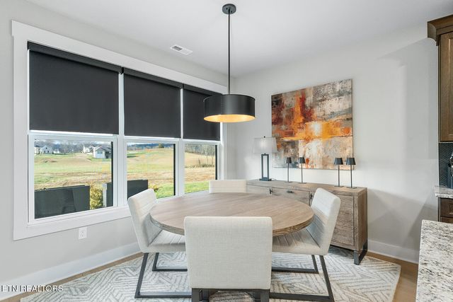 179 Island Circle, Loudon, TN 37774