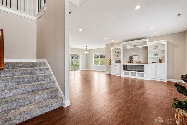 9971 Stonemeade Way, Dayton, OH 45458