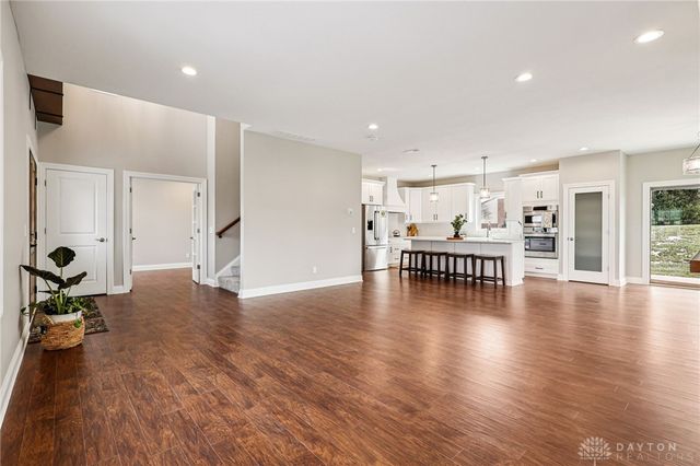 9971 Stonemeade Way, Dayton, OH 45458