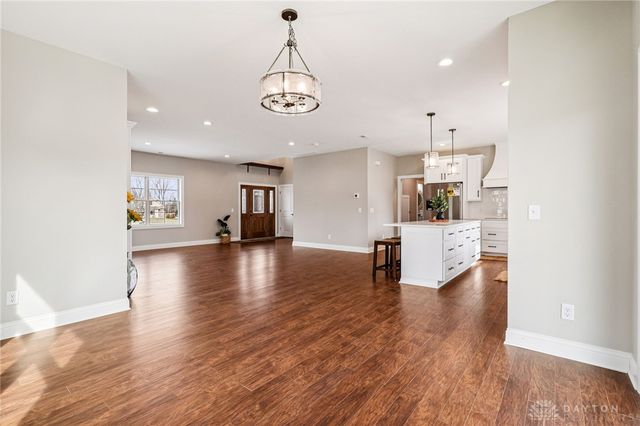 9971 Stonemeade Way, Dayton, OH 45458