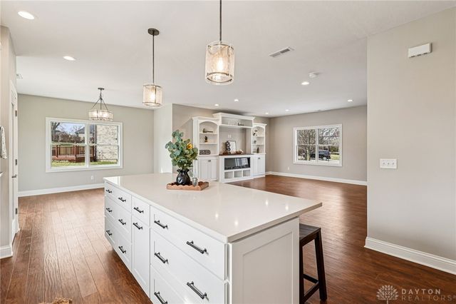 9971 Stonemeade Way, Dayton, OH 45458