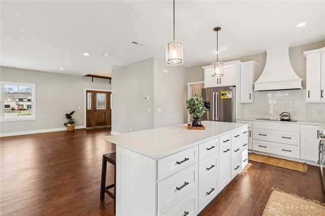 9971 Stonemeade Way, Dayton, OH 45458