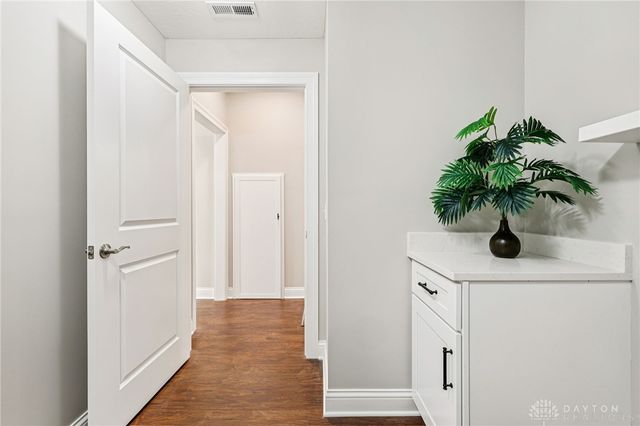 9971 Stonemeade Way, Dayton, OH 45458