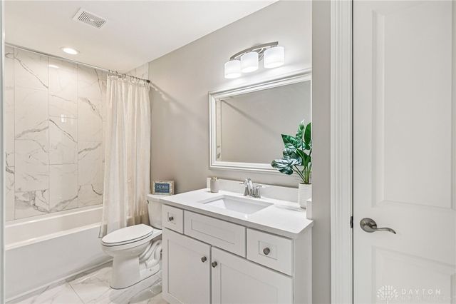 9971 Stonemeade Way, Dayton, OH 45458