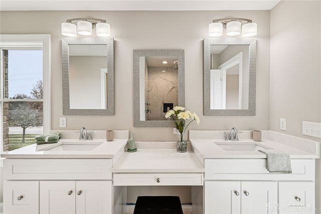 9971 Stonemeade Way, Dayton, OH 45458