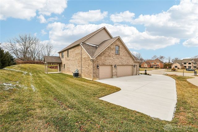 9971 Stonemeade Way, Dayton, OH 45458