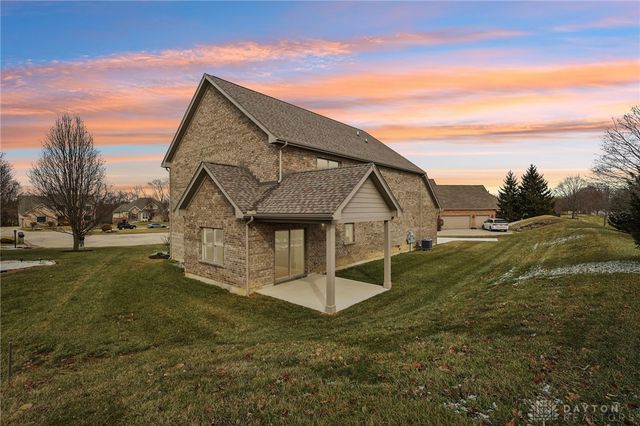9971 Stonemeade Way, Dayton, OH 45458