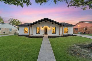 10306 Sagedowne Lane, Houston, TX 77089