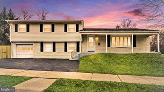 22 CORNWALL AVE, Trenton, NJ 08618