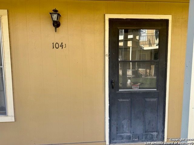 911 Vance Jackson UNIT 104J, San Antonio, TX 78201