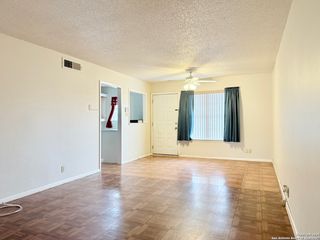 911 Vance Jackson UNIT 104J, San Antonio, TX 78201