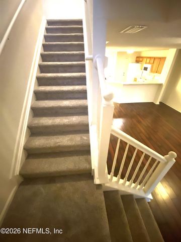 8550 ARGYLE BUSINESS Loop 906, Jacksonville, FL 32244