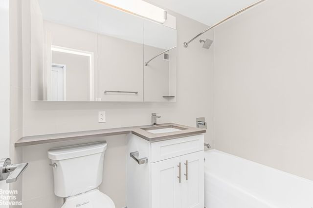 3333 Henry Hudson Pkwy Apt 20C, New York City, NY 10463