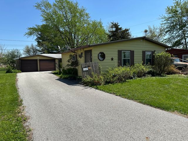 11609 18th Street, Milan, IL 61264