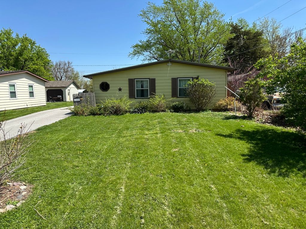 11609 18th Street, Milan, IL 61264
