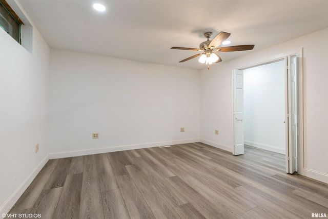 27339 SHERRY ANN Court, Donahue, IA 52746