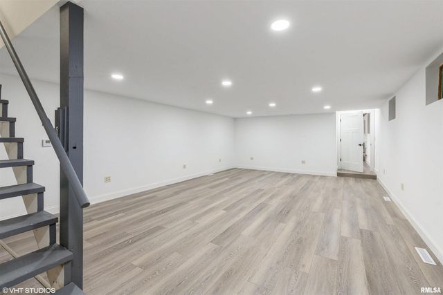 27339 SHERRY ANN Court, Donahue, IA 52746