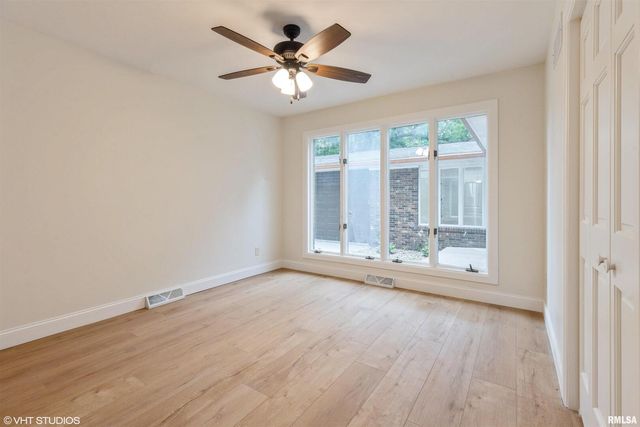 27339 SHERRY ANN Court, Donahue, IA 52746