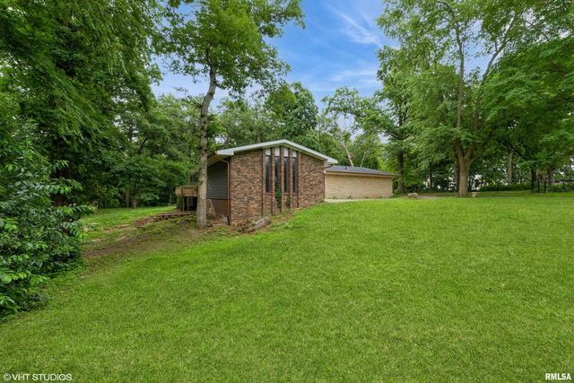 27339 SHERRY ANN Court, Donahue, IA 52746