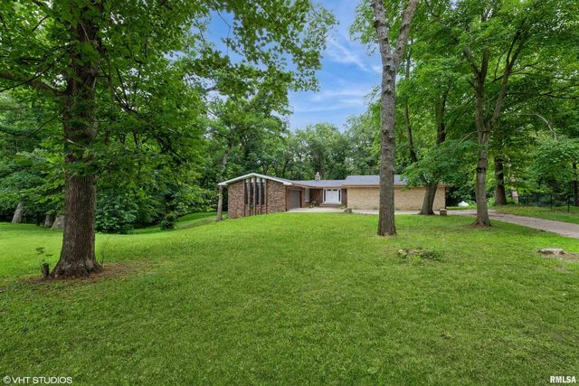 27339 SHERRY ANN Court, Donahue, IA 52746