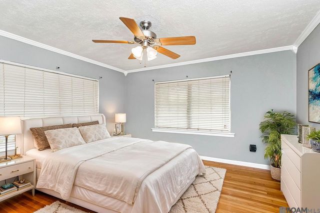 924 Valcour Dr, Baton Rouge, LA 70806